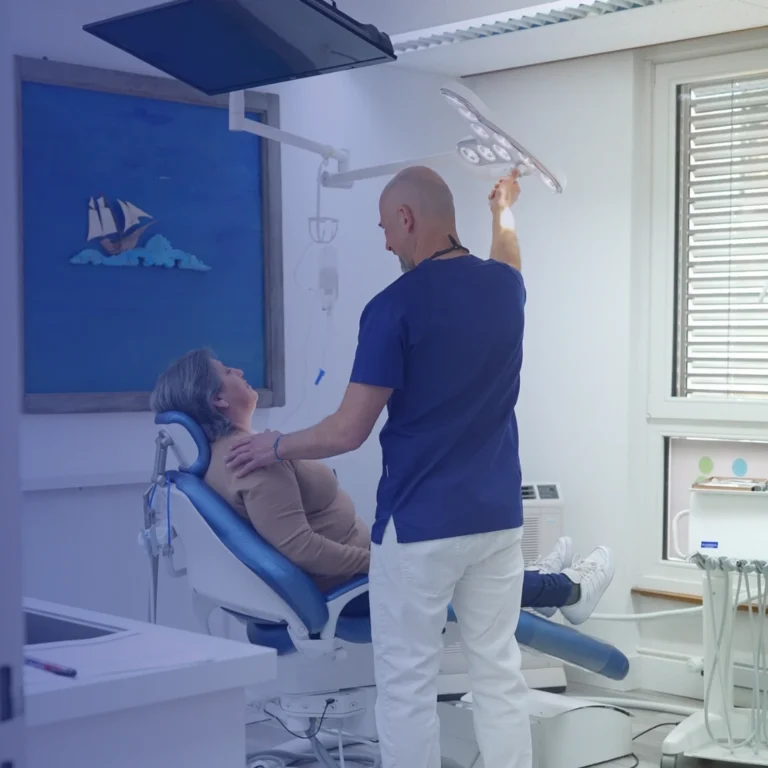 Traitement des parodontitis à Nyon